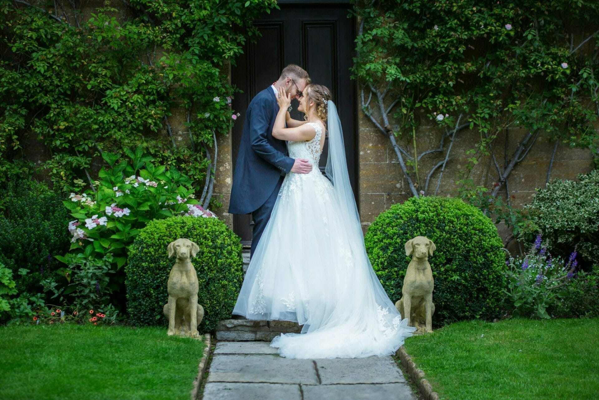 Sammi & Tom’s Wedding at Haselbury Mill by Crewkerne Wedding Photographer, Victoria Welton